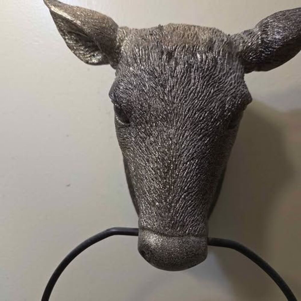 Black with gold shimmer Deer Head Towel Ring - Picture 4 of 4